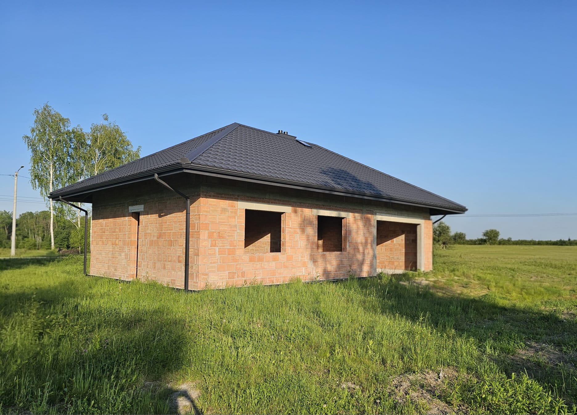 Dom parterowy blisko natury - zdjęcie 798