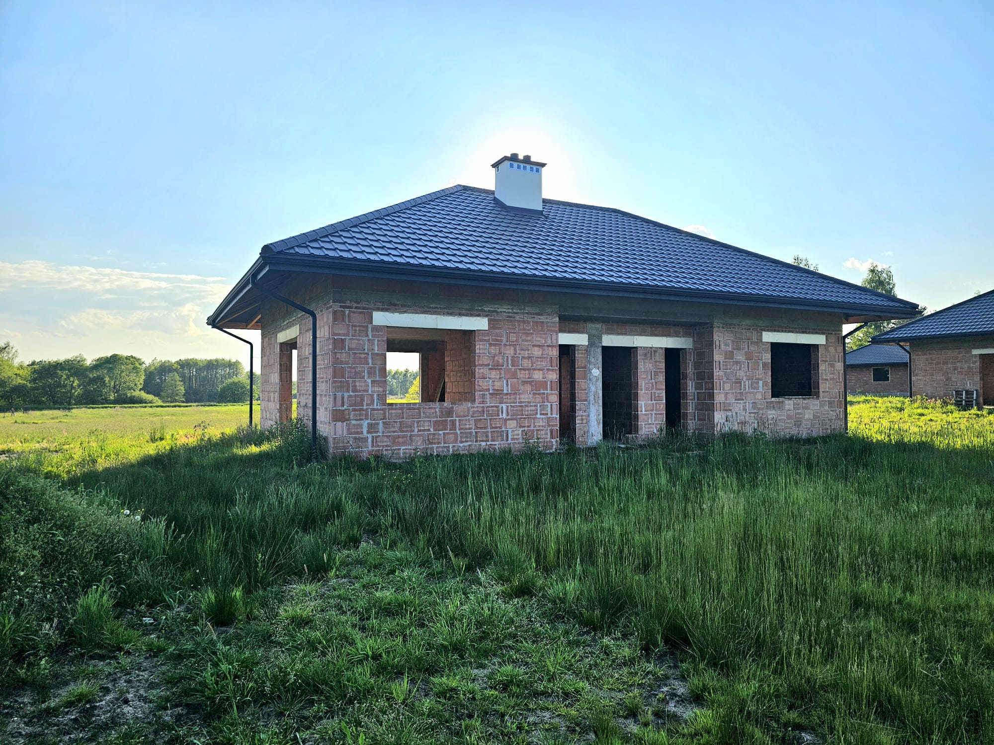 Dom parterowy blisko natury - zdjęcie 509