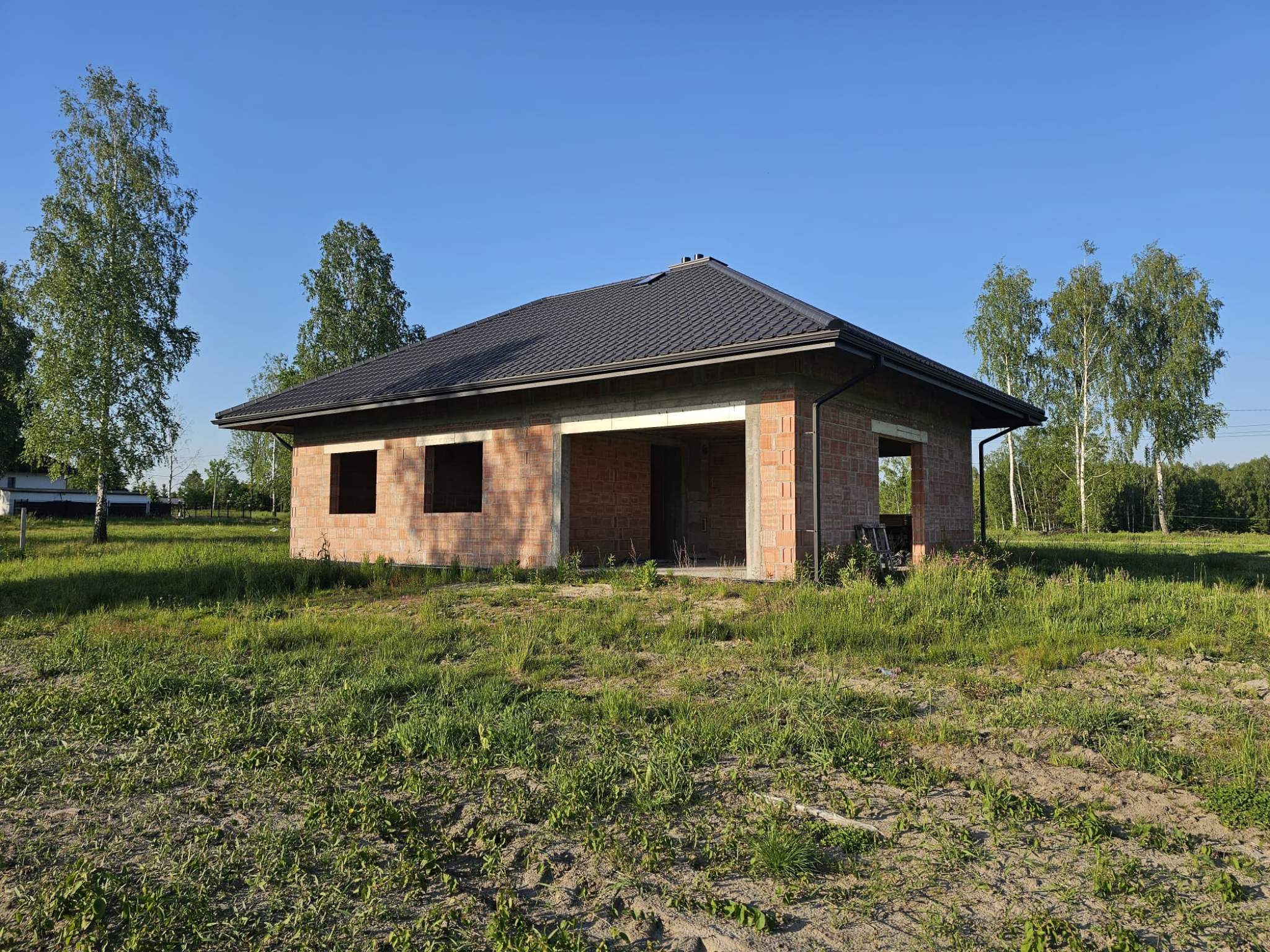 Dom parterowy blisko natury - zdjęcie 7